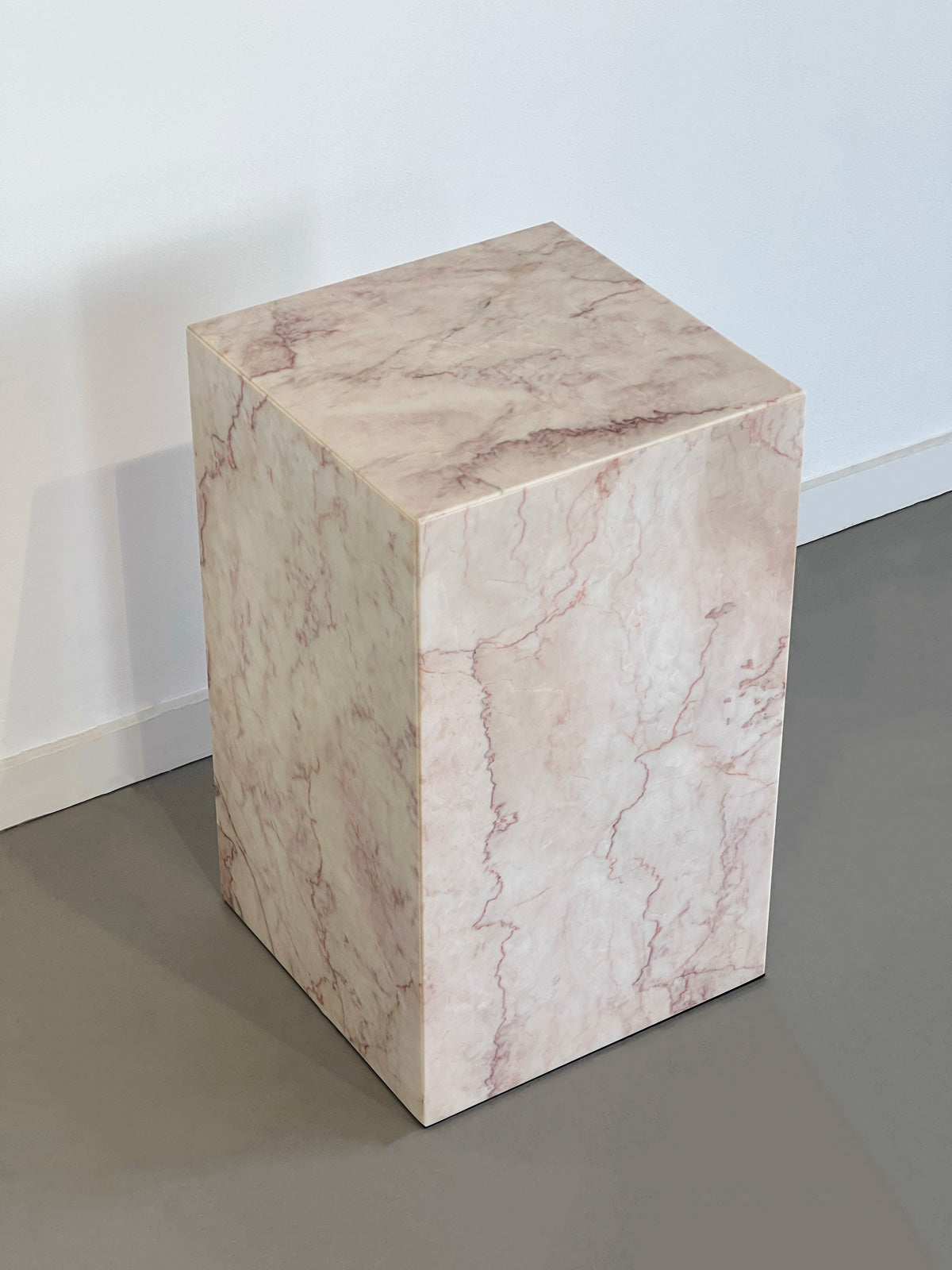 Crema Rosa Plinth | Small